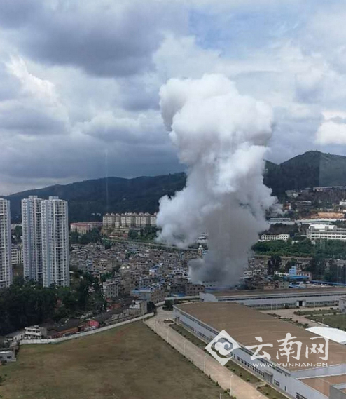 昆明高新區一廠房發生爆炸 事故原因正在調查